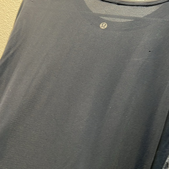 Lululemon men Precision Tee Heathered Black PTP 25.5 - Picture 7 of 8